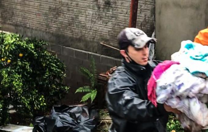 VÍDEO: Durante tornado, casa desaba sobre família em Descanso