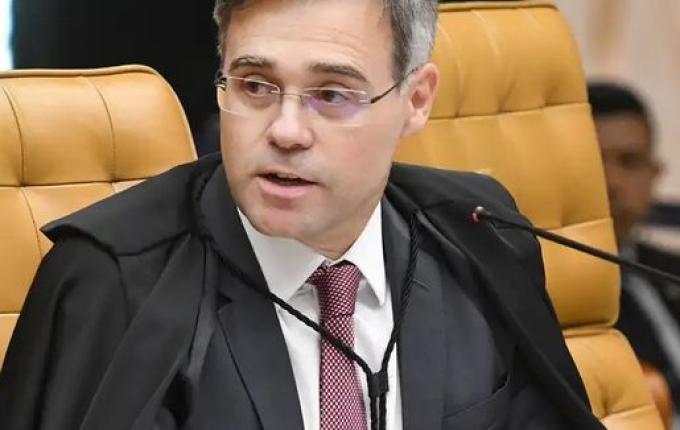 STF bloqueia R$ 389 milhões do sindicato de aposentados em investigação sobre fraude no INSS