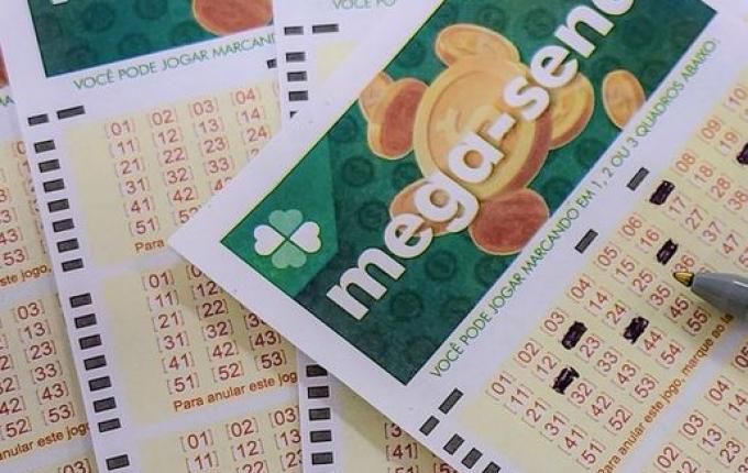 Mega-Sena acumula e prêmio vai a R$ 16 milhões