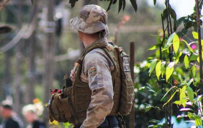 Homem é esfaqueado durante briga entre familiares no centro de Maravilha