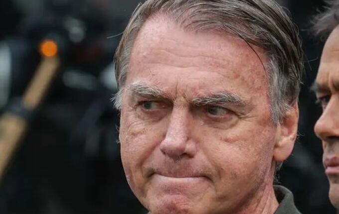 STM dá dez dias para Bolsonaro entregar defesa contra perda de patente