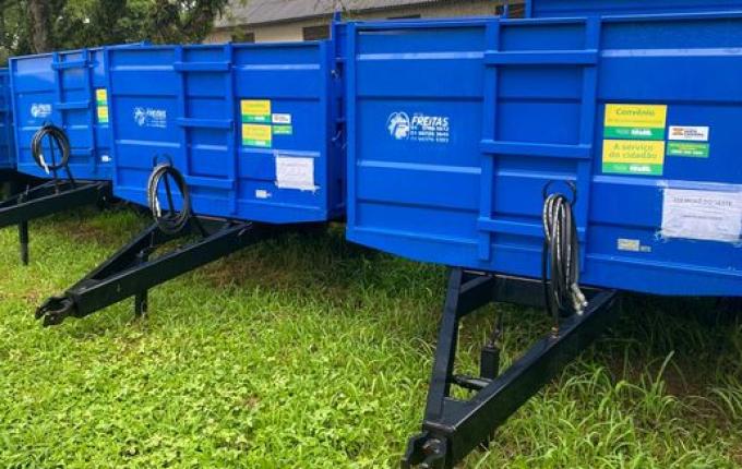 Iporã do Oeste recebe novos equipamentos para reforço da agricultura