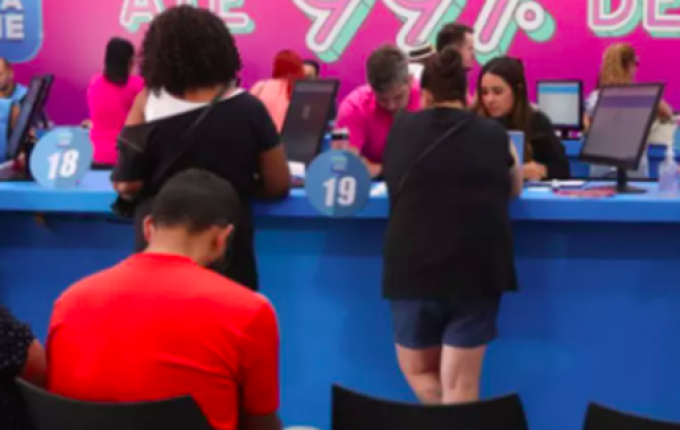 Quase 2,5 milhões de catarinenses podem quitar dívidas e deixar o nome limpo