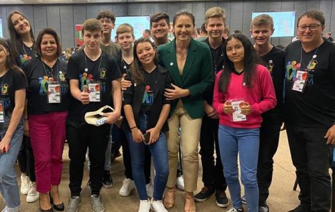 Vereadores Mirins de Itapiranga participam de capacitação na capital do estado