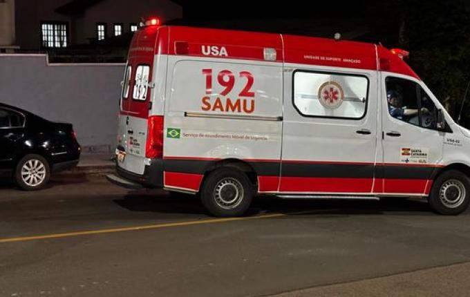 Ciclista é atropelado no Centro de São Miguel do Oeste