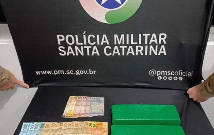 Homem é preso por tráfico de drogas e manter animais silvestres em cativeiro em SMO