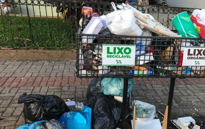 Falta Conscientização: Lixo é descartado sem os devidos cuidados em SMOeste