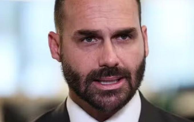 Moraes determina nova medida para notificar Eduardo Bolsonaro