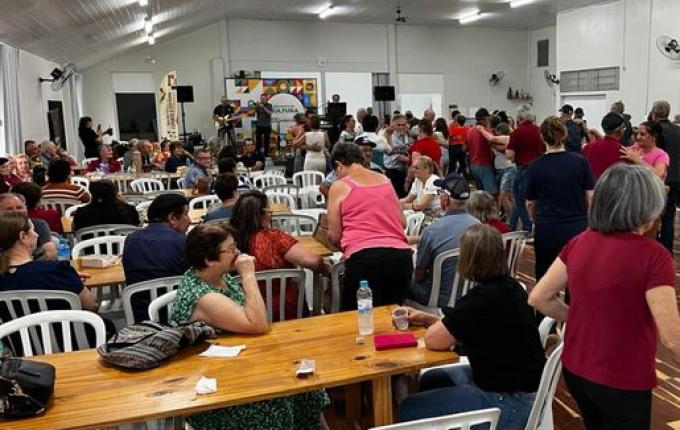 Projeto “Movimente-se” promove integração entre idosos em São Miguel do Oeste