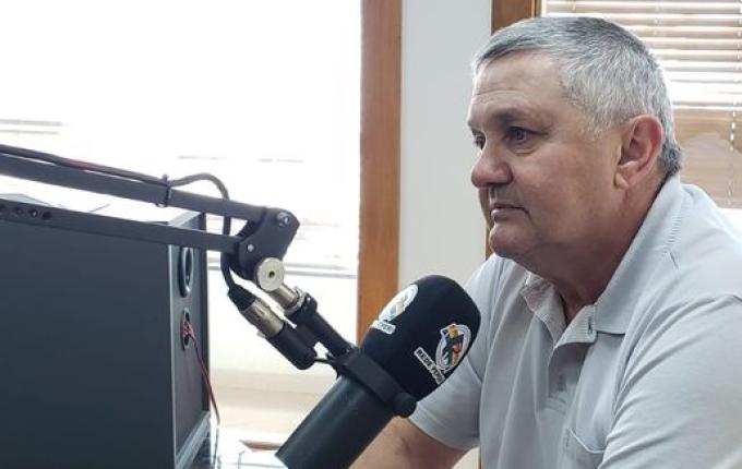 Prefeito comemora recuperação da Avenida Gustavo Fetter, em Iporã do Oeste