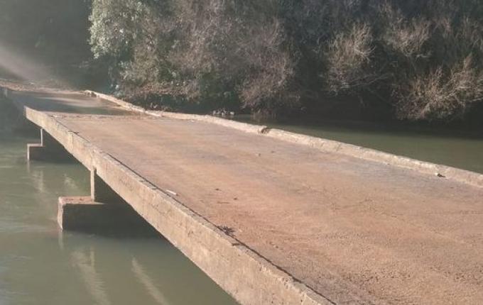 Ponte sobre Rio das Antas em Anchieta segue interditada