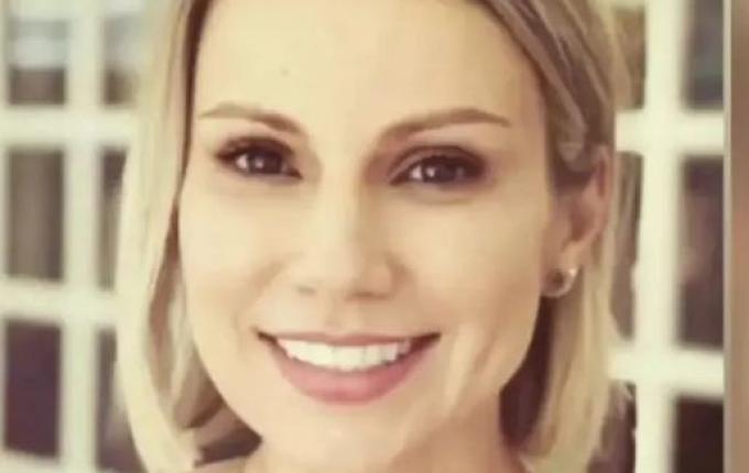 Professora morre após ser atropelada por ambulância em SC