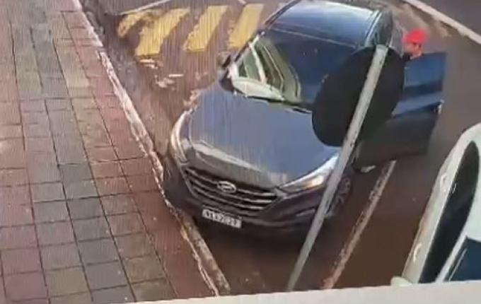 Camionete roubada durante assalto em Anchieta é recuperada em Dionísio Cerqueira