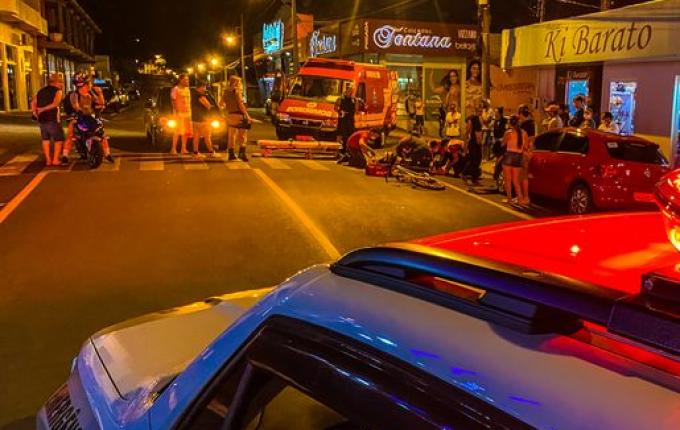 Atropelamento deixa ciclista ferido em Guaraciaba; confira o vídeo