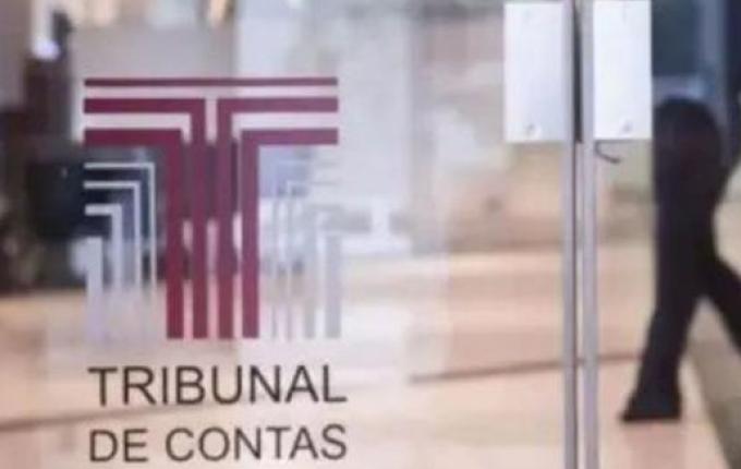 TCE alerta 73 cidades de SC por arrecadação baixa e gasto acima do previsto com servidores