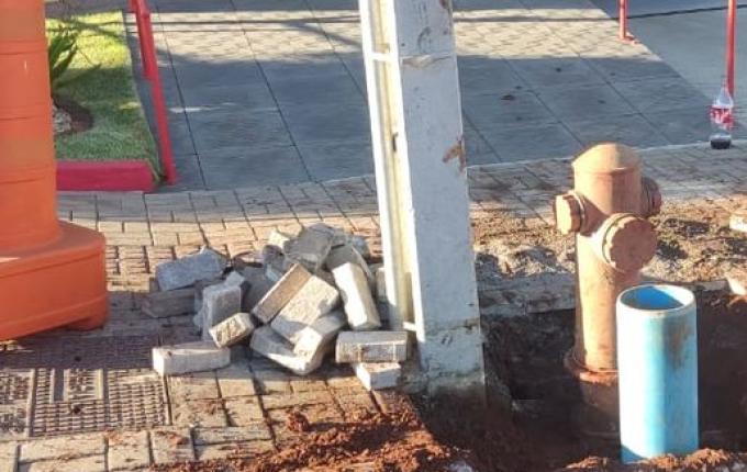 Semae instala hidrante para auxiliar Corpo de Bombeiros