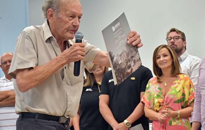 Câmara presta homenagem à CDL de SMO pelos 50 anos de fundação