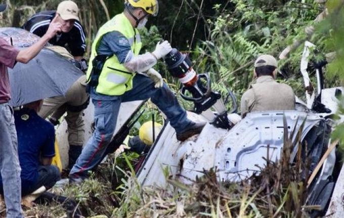Mãe e filha vítimas de acidente na Barra do Guamerim permanecem na UTI do Regional