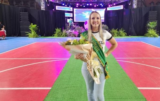 Andréia Ruschel Borscheid é eleita Garota do Esporte 2025 de Itapiranga