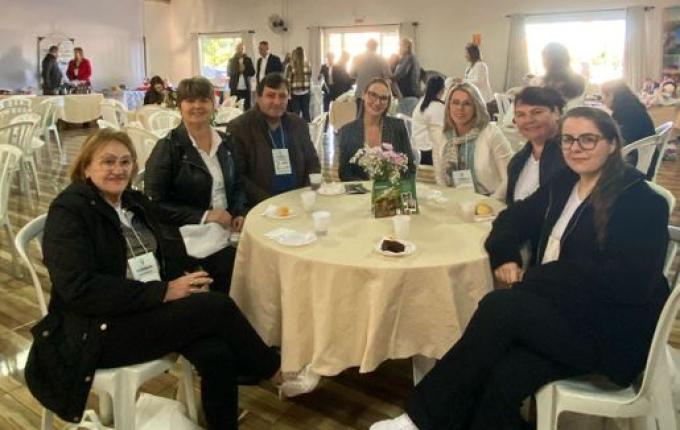 Iporã do Oeste participa de Seminário de Turismo em Palma Sola