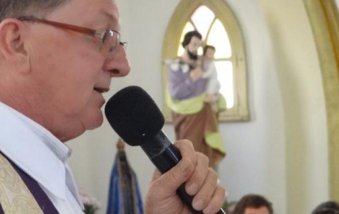 Padre Dionísio Korbes está hospitalizado após AVC hemorrágico
