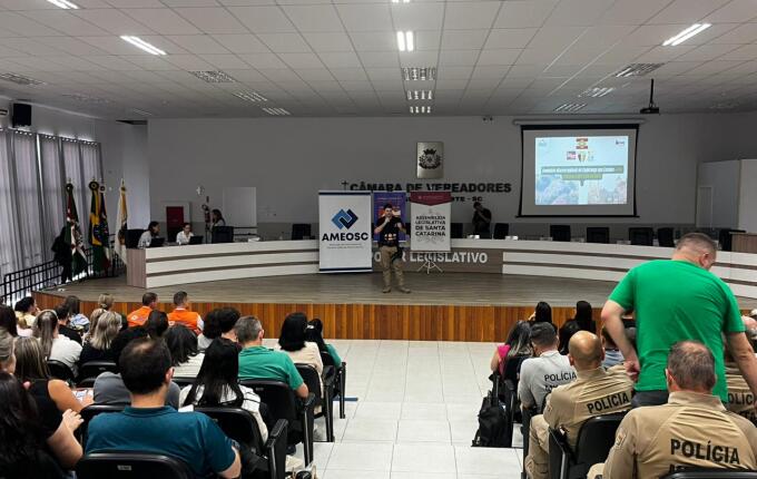 Seminário em São Miguel do Oeste intensifica ações de segurança escolar no Extremo Oeste