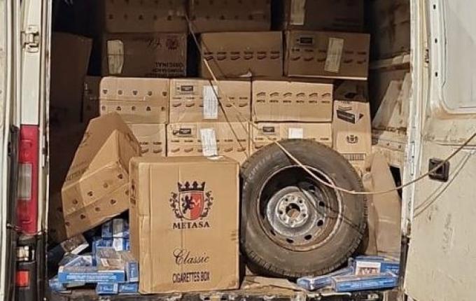 PF e PRF apreendem 40 mil maços de cigarro contrabandeado no Oeste