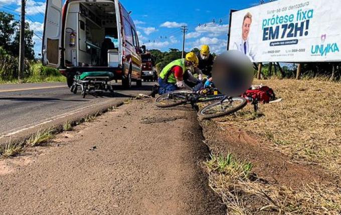 Idosa atingida por sapata de caminhão morre no Hospital Regional
