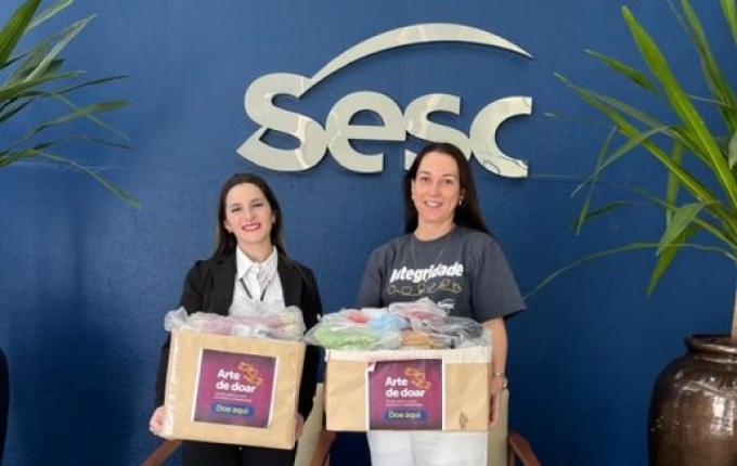 HRTGB recebe doação de materiais de lã do SESC para uso dos pacientes no inverno