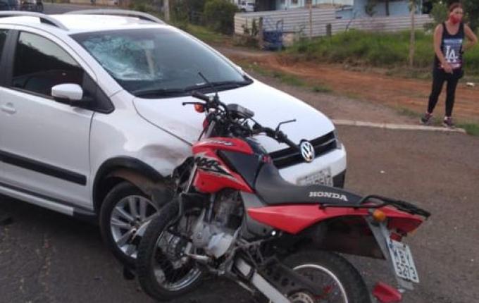 Colisão frontal deixa motociclista ferido na BR-163