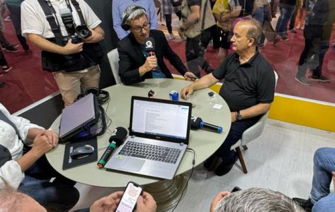 Jorginho garante apoio do Estado para ampliação do aeroporto Helio Wasun