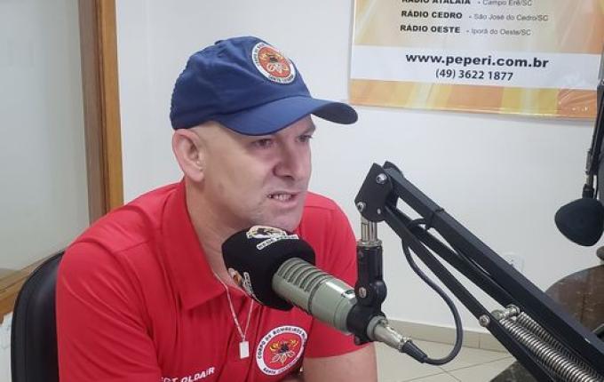 Bombeiros alertam sobre prazo de validade de extintores de incêndio