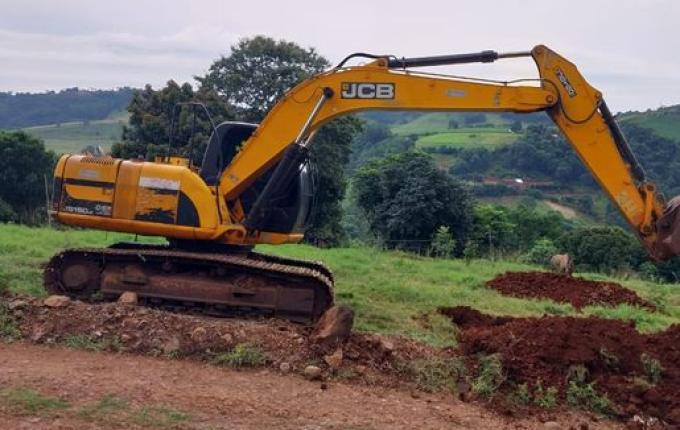 Secretaria da Agricultura de SJCedro realiza serviços nas propriedades