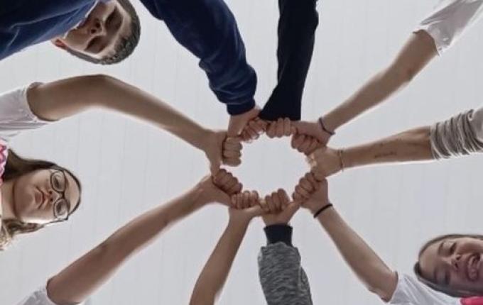 Estudantes de São Miguel do Oeste criam cooperativas escolares