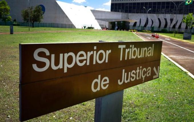 STJ absolve ex-secretário e equipe da SDR de SMO em caso de contratação de hotel