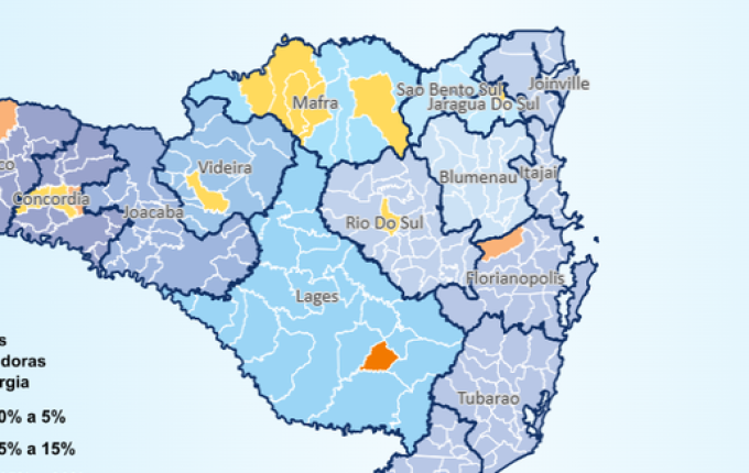 Ciclone deixa 100 mil unidades sem energia elétrica em Santa Catarina