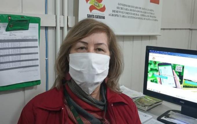 Servidora com 38 anos de Epagri cita avanços e desafios da função