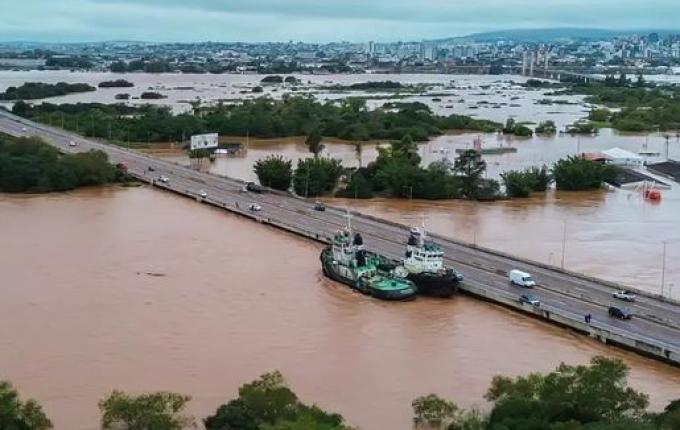 Sobe para 157 o número de mortes pelas chuvas no RS