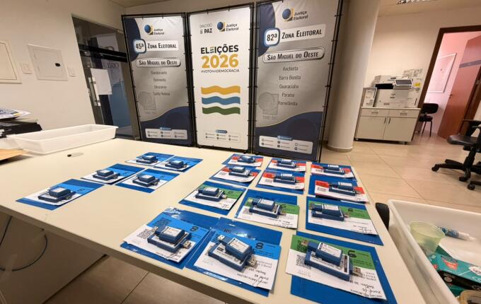 Justiça Eleitoral realiza conferência das urnas eletrônicas em São Miguel do Oeste