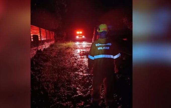 Cidade do Oeste decreta situação de emergência após fortes chuvas