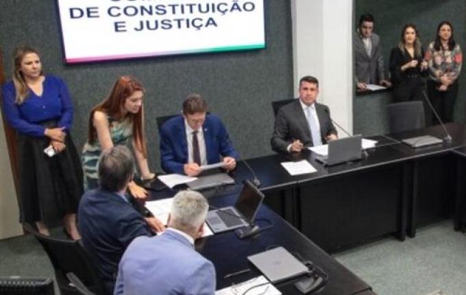 Proposta de novo hino para SC é aprovada na CCJ