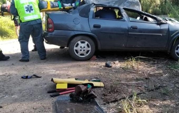 Capotamento deixa homem ferido no interior de São José do Cedro