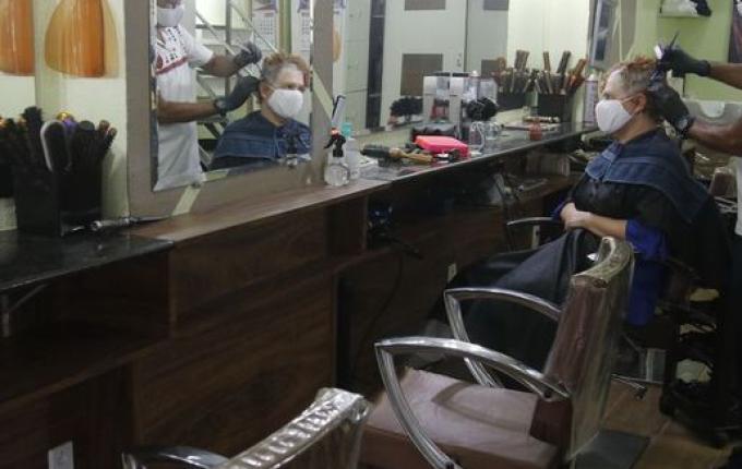 Setor de serviços cresce 4,7% no primeiro semestre