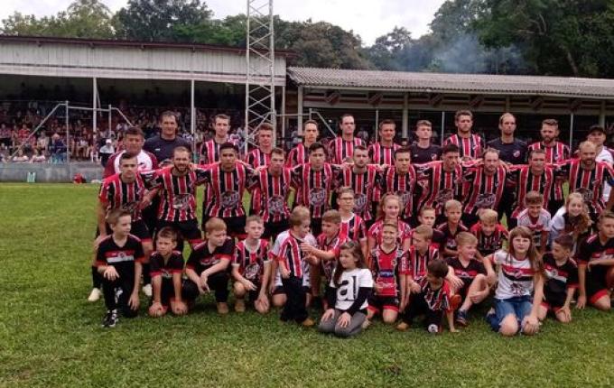 Aliança vence o Cometa no primeiro jogo da semifinal do Campeonato Regional