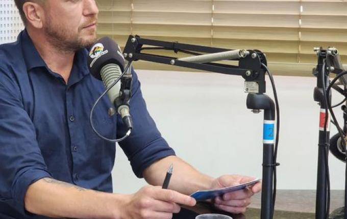 Rádio Itapiranga reúne autoridades em especial de fim de ano