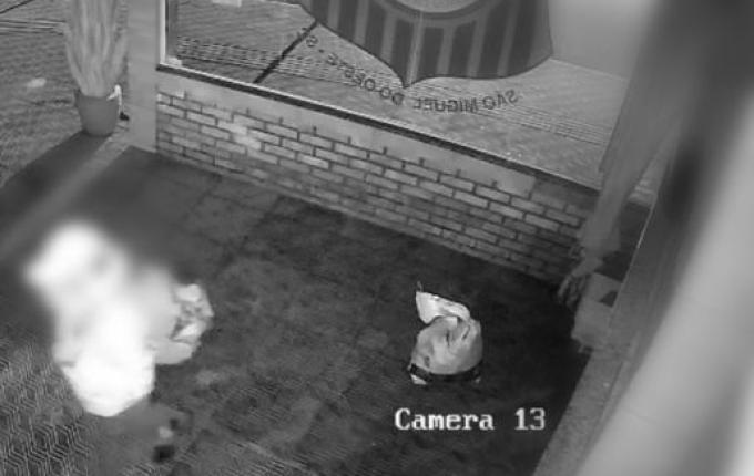 Criminoso invade restaurante e furta dinheiro do caixa em SMOeste