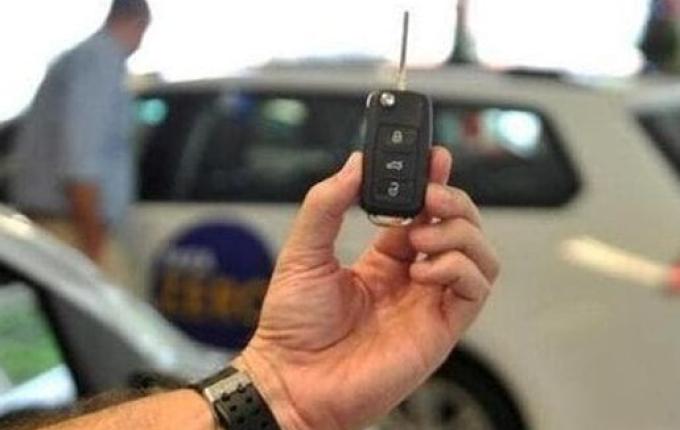 Venda de veículos novos acelera e cresce 20% em SC em 2024