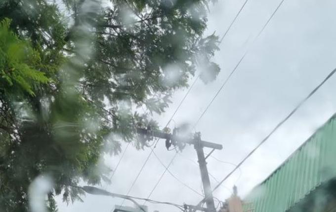 Fortes chuvas deixam 4,6 mil unidades sem energia em SMO