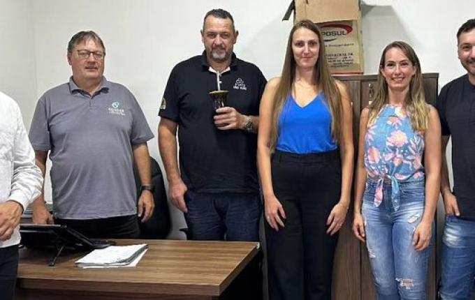 São João do Oeste define parceria com o Conder para pavimentação de ruas