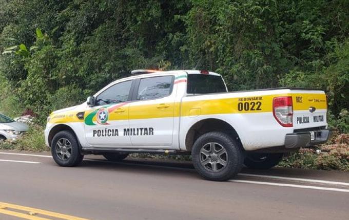 Colisão lateral envolve dois veículos em Iporã do Oeste